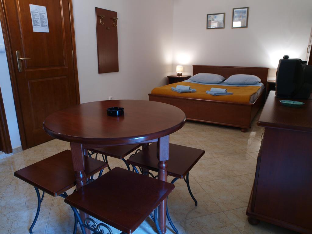 Obala Dragovic Apartment *